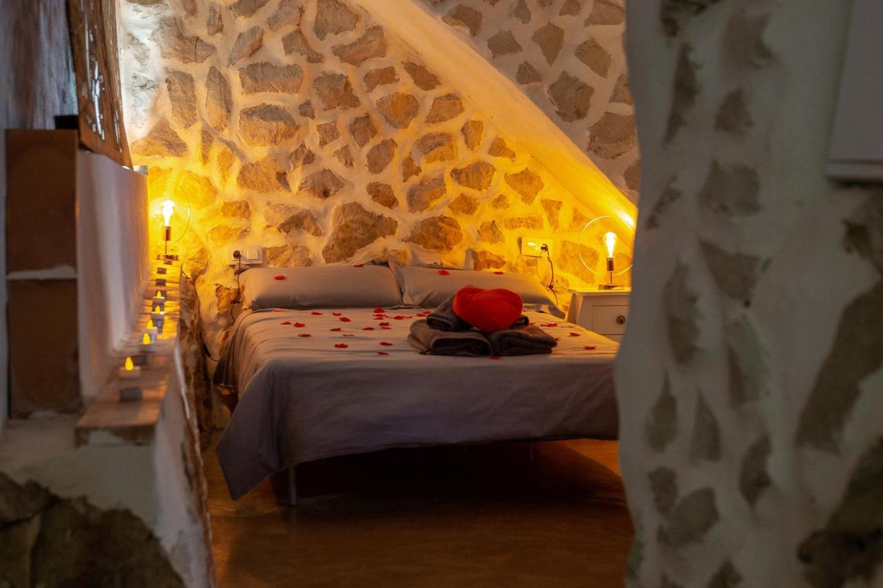 Fortress Jacuzzi Suites Xàtiva Kültér fotó