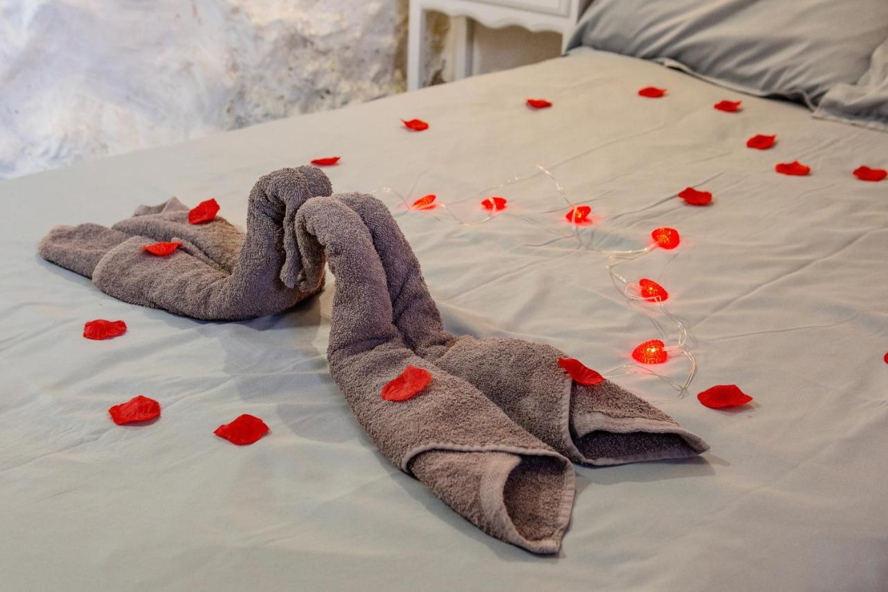 Fortress Jacuzzi Suites Xàtiva Kültér fotó
