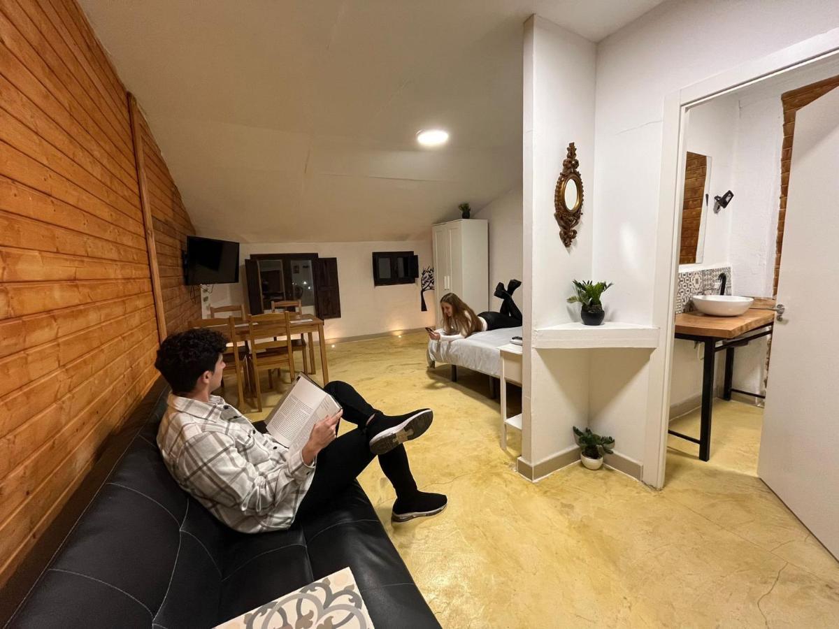 Fortress Jacuzzi Suites Xàtiva Kültér fotó