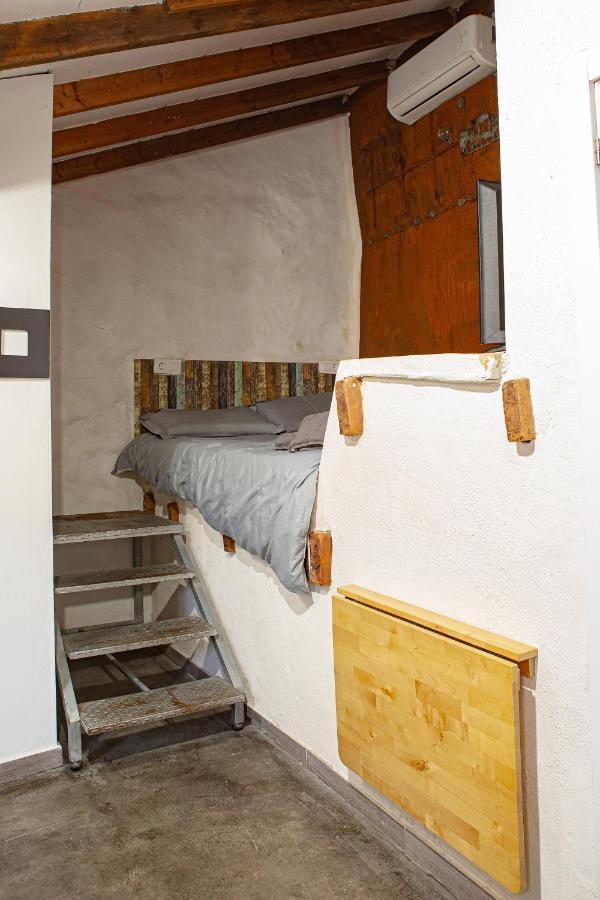 Fortress Jacuzzi Suites Xàtiva Kültér fotó
