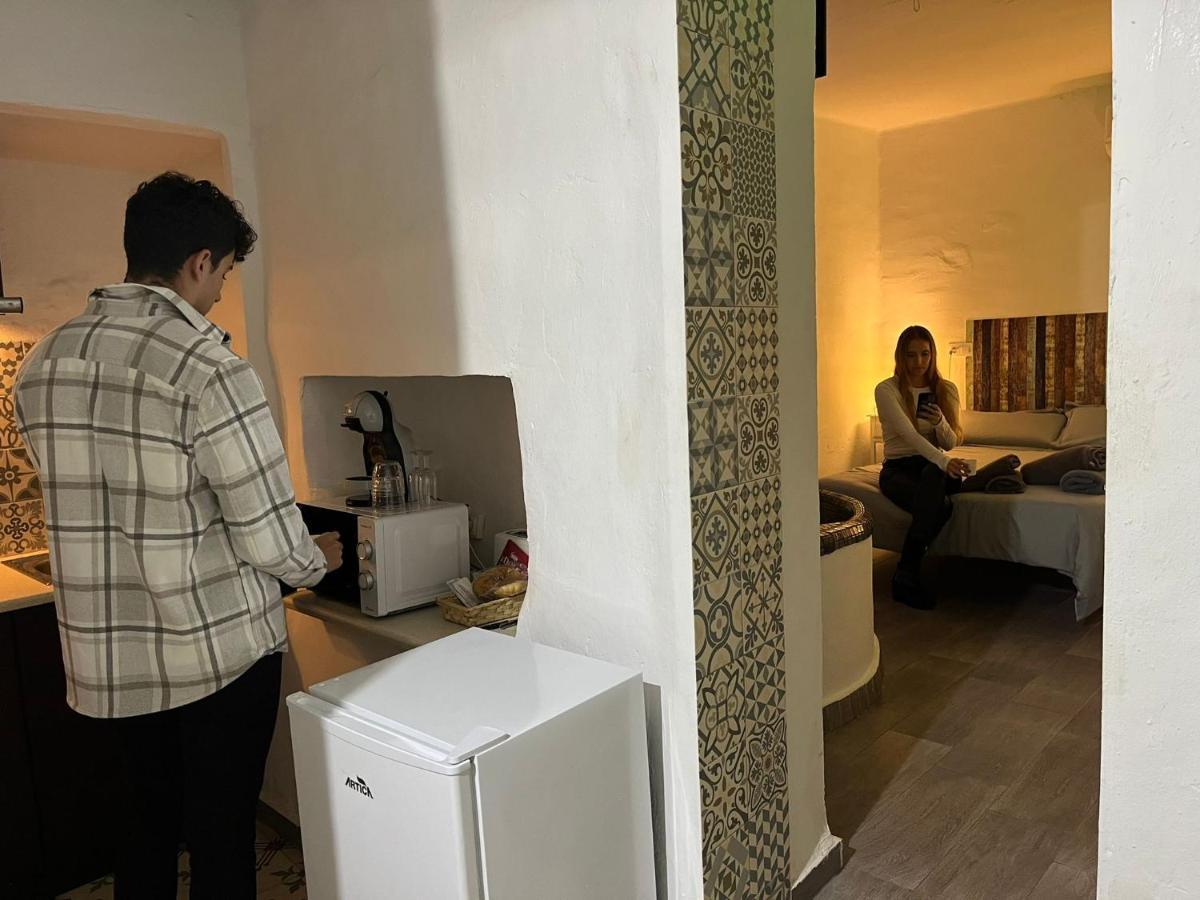 Fortress Jacuzzi Suites Xàtiva Kültér fotó