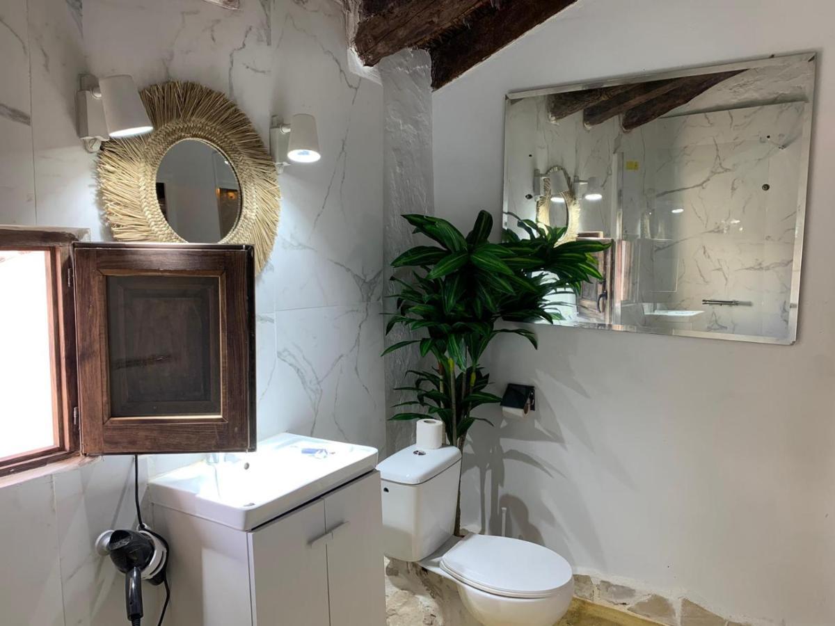 Fortress Jacuzzi Suites Xàtiva Kültér fotó